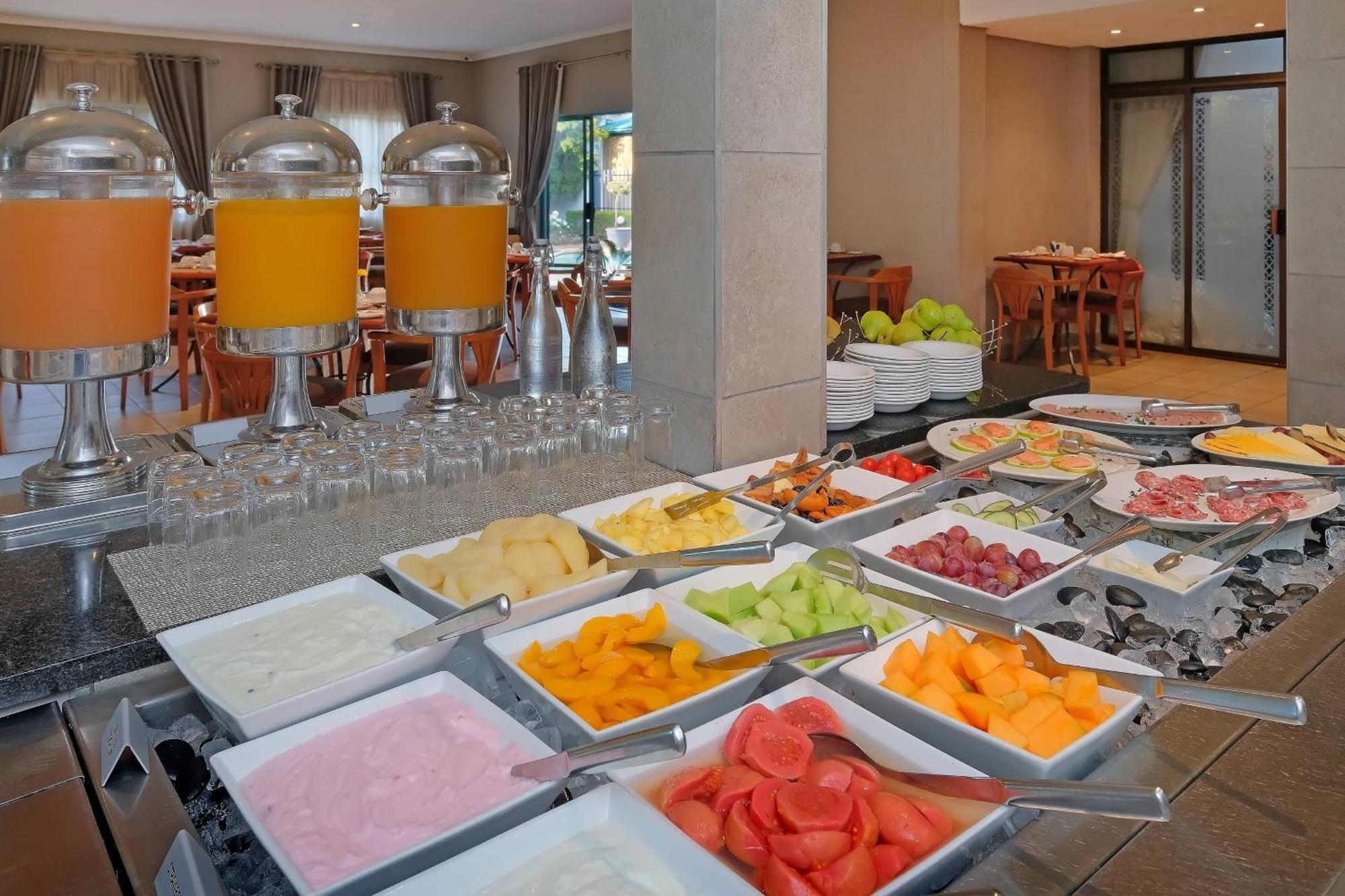 Protea Hotel By Marriott Polokwane Landmark מראה חיצוני תמונה