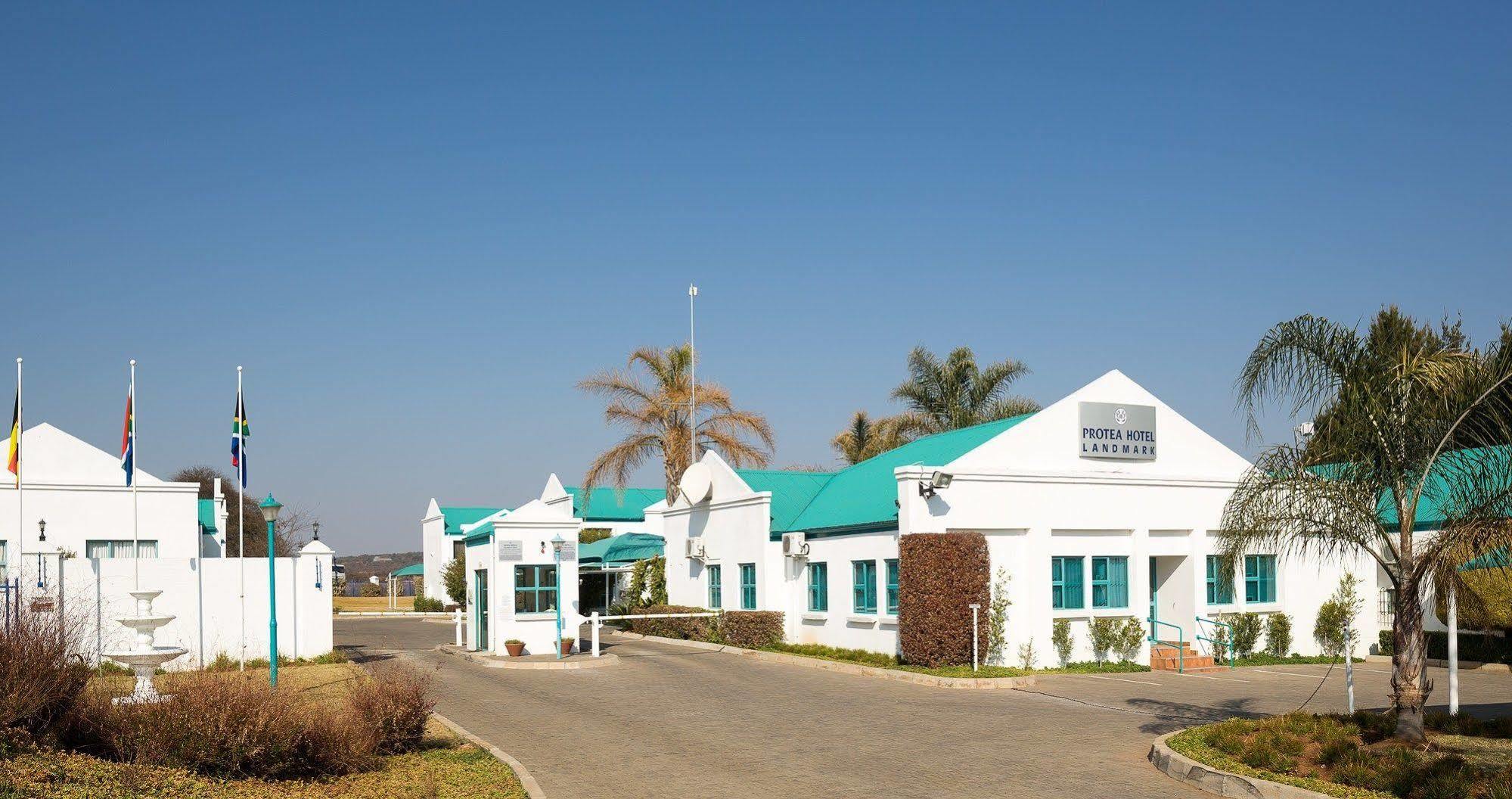 Protea Hotel By Marriott Polokwane Landmark מראה חיצוני תמונה